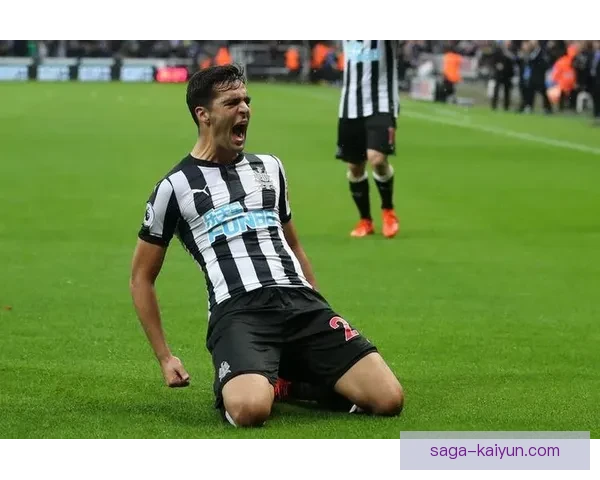 梅里诺持续提升，展现出强大的足球潜力与竞争力。