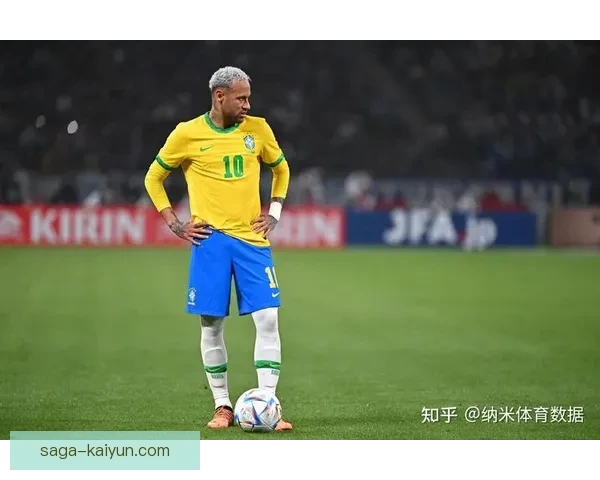 内马尔在巴黎圣日耳曼的生涯持续受关注，数据分析显现其表现稳健。