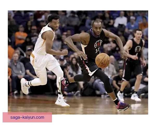 埃斯防守体系逐渐显现成效，球队状态回暖值得关注